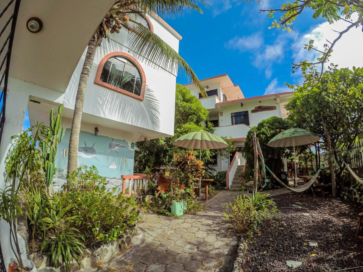 Casa De Nelly Hotell Puerto Baquerizo Moreno Exteriör bild