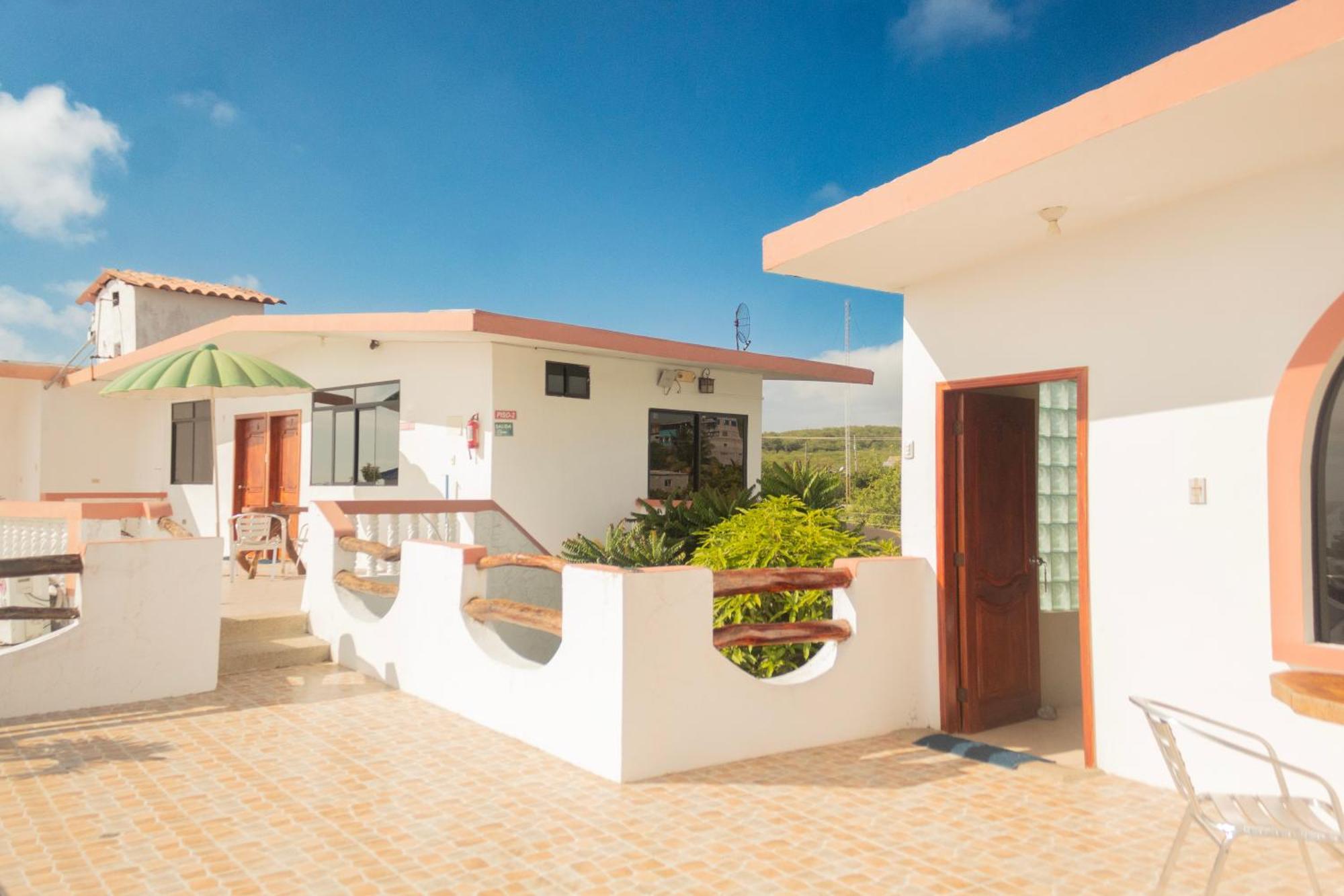 Casa De Nelly Hotell Puerto Baquerizo Moreno Exteriör bild
