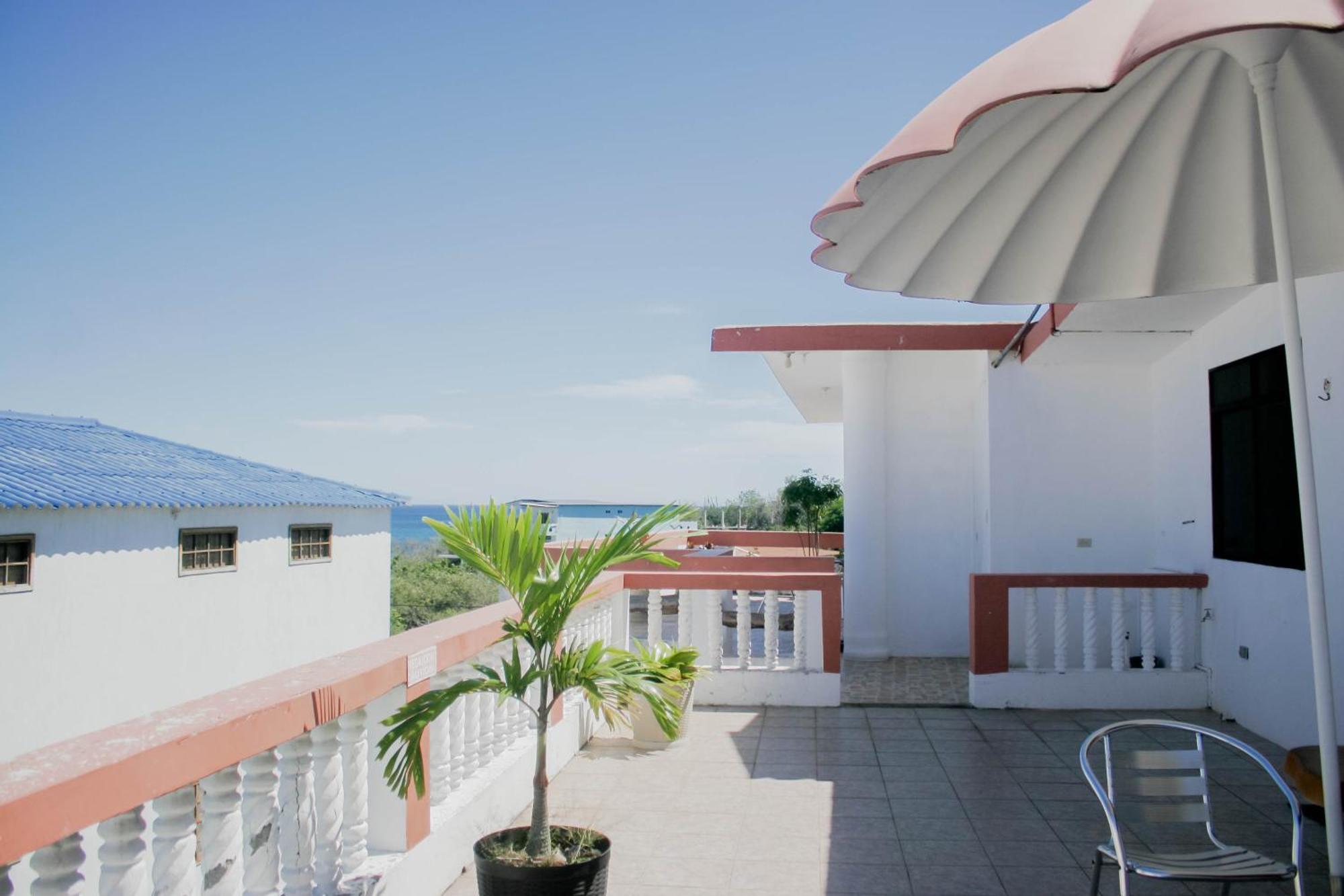 Casa De Nelly Hotell Puerto Baquerizo Moreno Exteriör bild