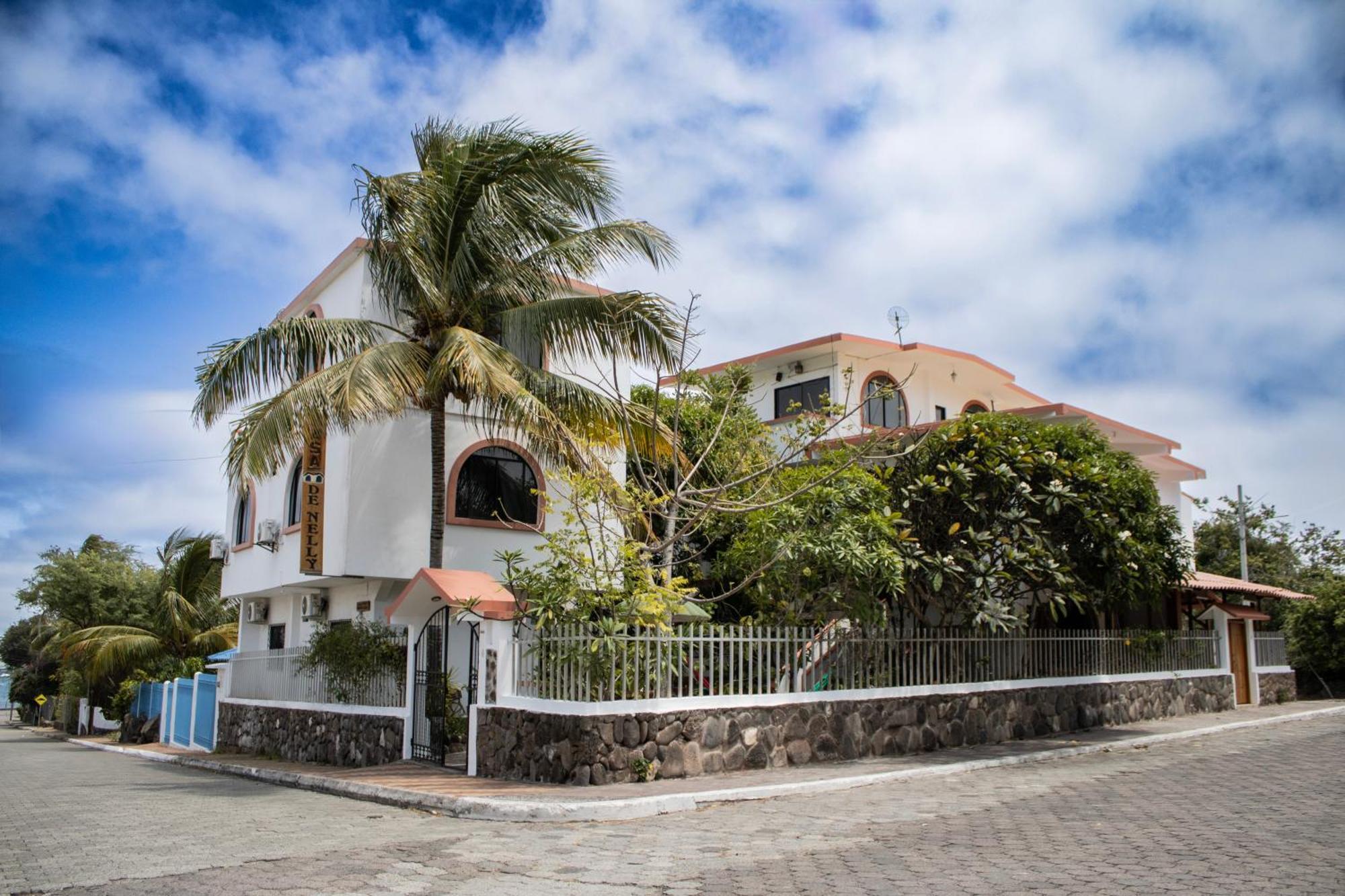 Casa De Nelly Hotell Puerto Baquerizo Moreno Exteriör bild