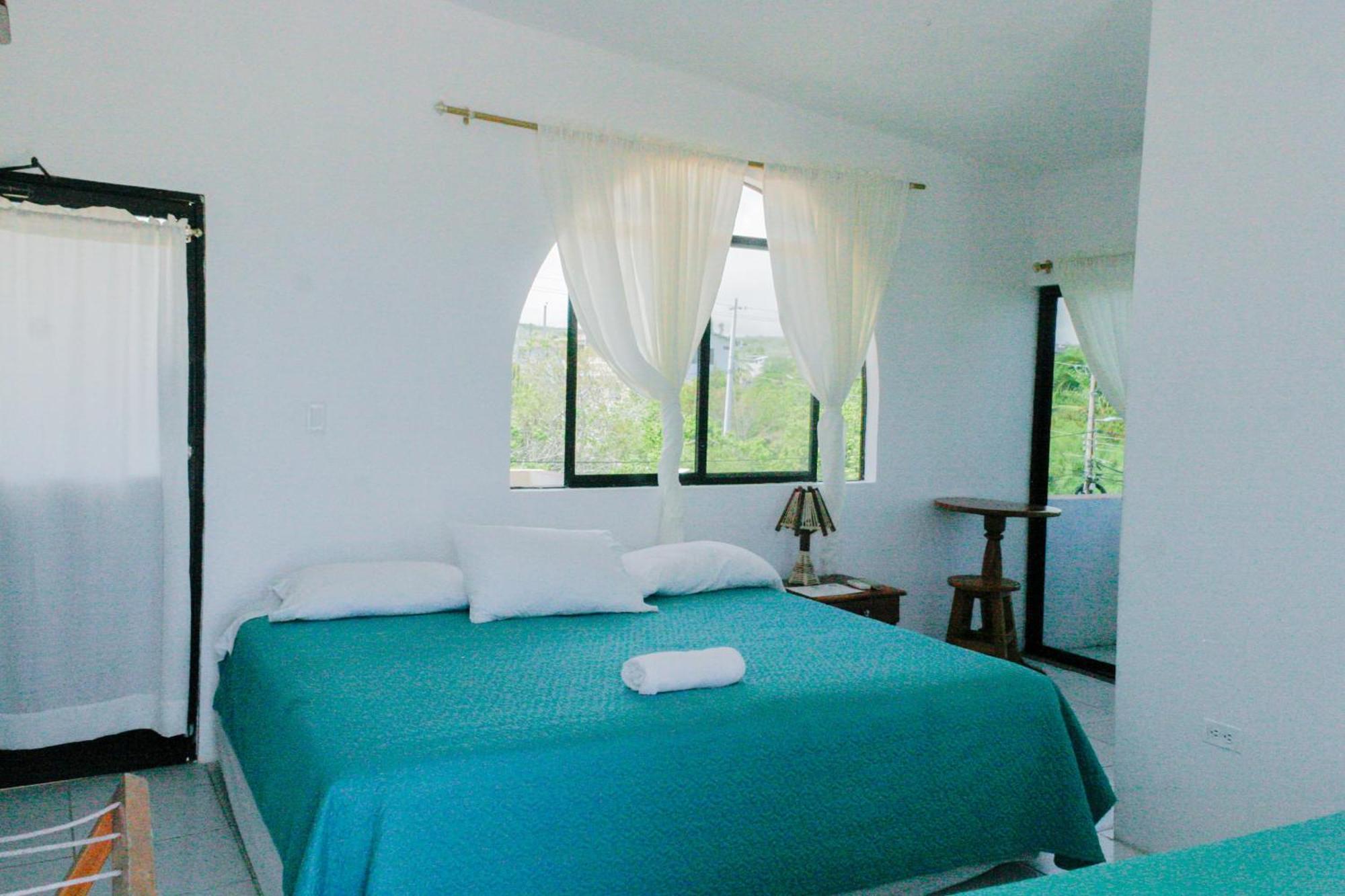 Casa De Nelly Hotell Puerto Baquerizo Moreno Exteriör bild